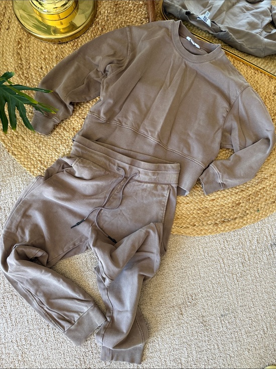 JoyLab Other - JoyLab Lounge/Sweat Set